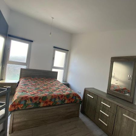 Cosy Apartment In The Heart Of Kato Paphos Ngoại thất bức ảnh