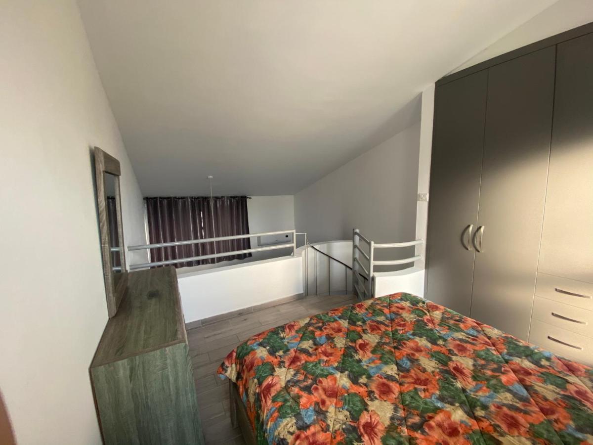 Cosy Apartment In The Heart Of Kato Paphos Ngoại thất bức ảnh
