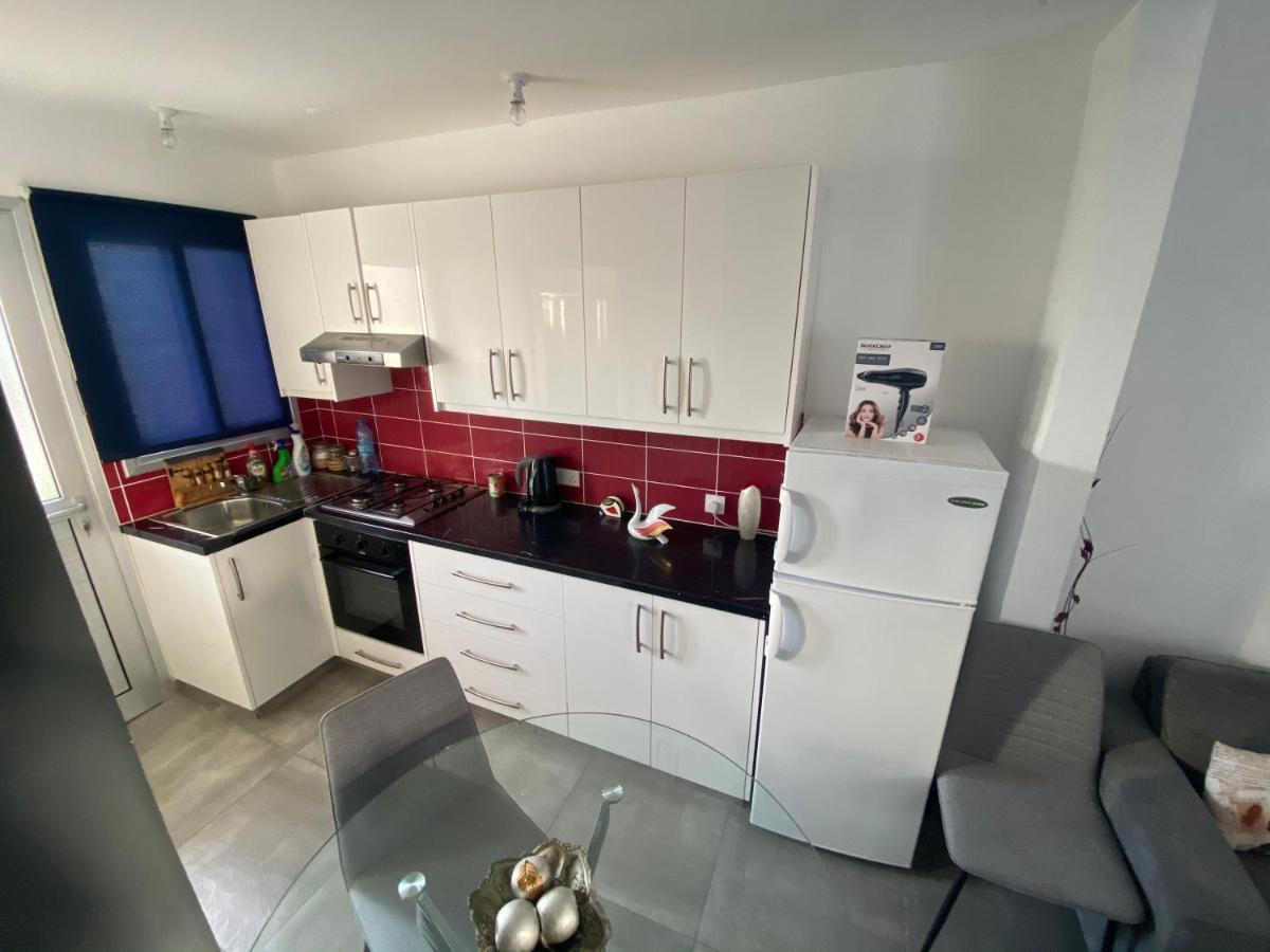 Cosy Apartment In The Heart Of Kato Paphos Ngoại thất bức ảnh