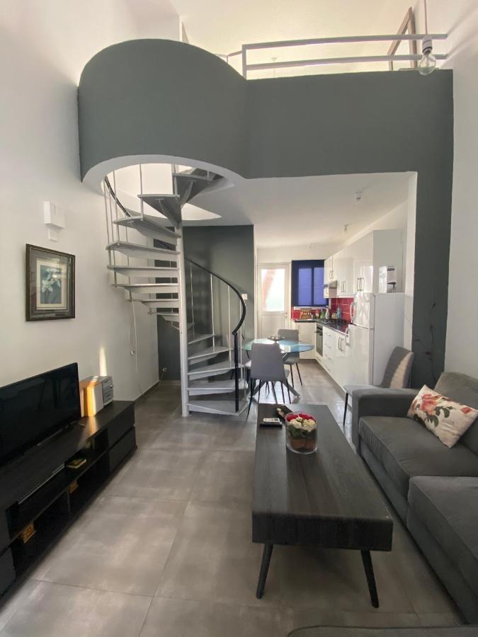 Cosy Apartment In The Heart Of Kato Paphos Ngoại thất bức ảnh
